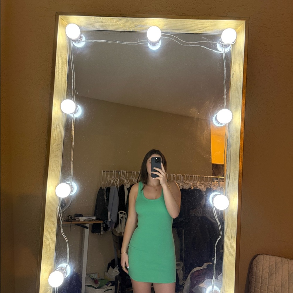 Signature8 Vibrant Green Sleeveless Dress
